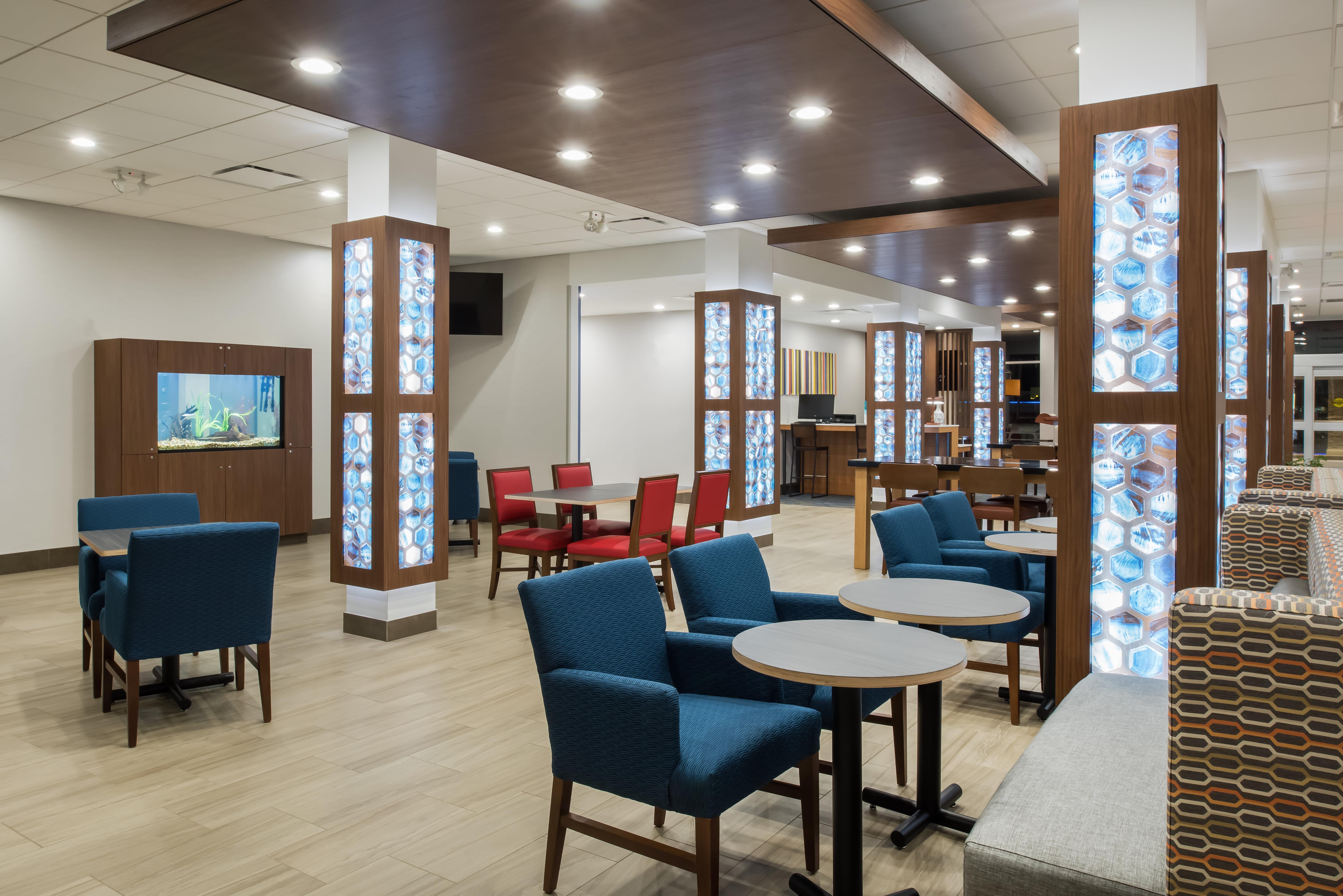 Holiday Inn Express & Suites West Plains Southwest By Ihg Exterior foto